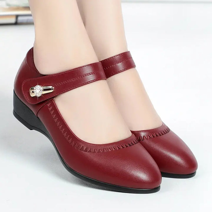 STIJLE WEDGES VOOR VROUWEN