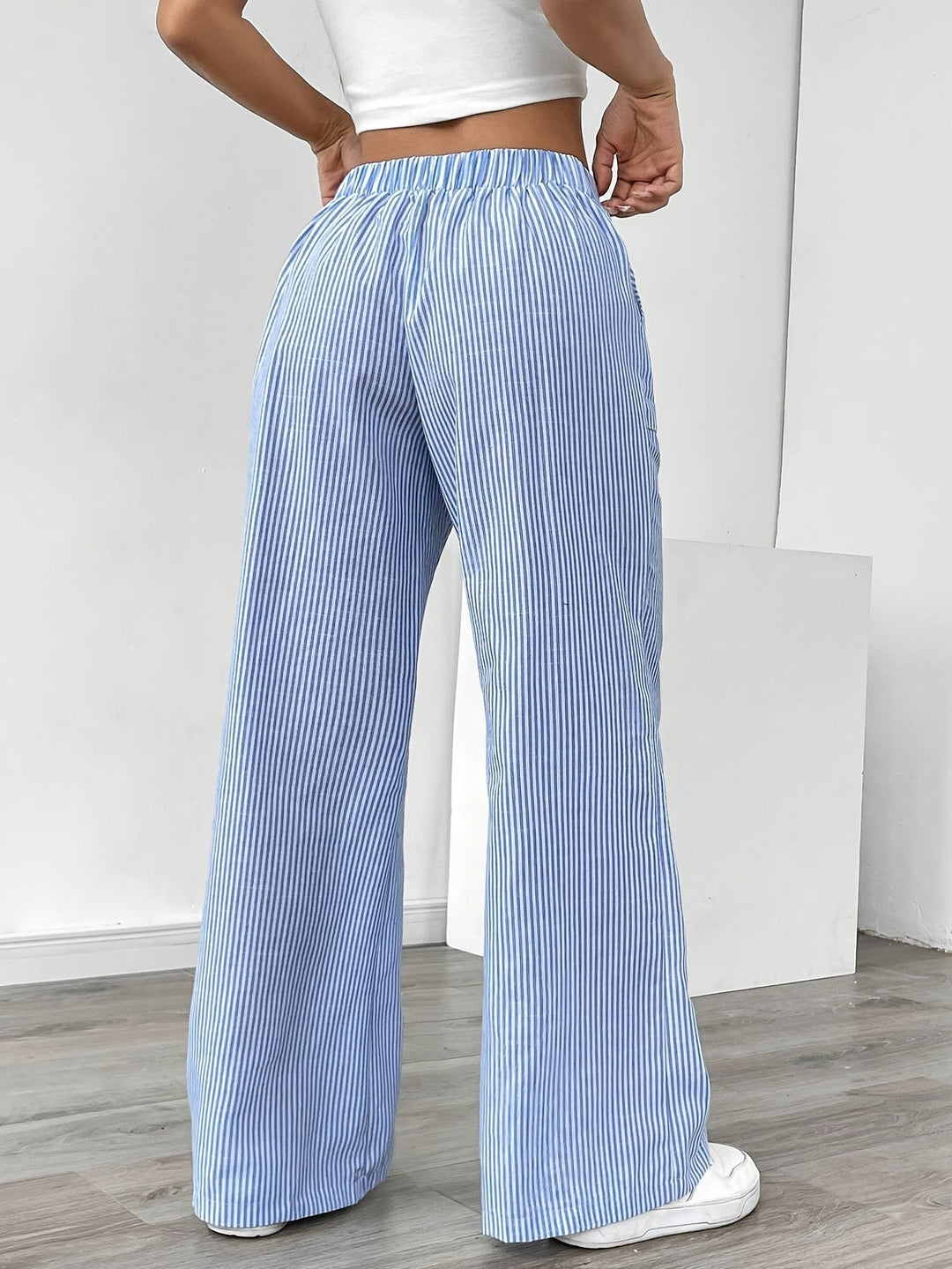 BREDERE PANTALONS VOOR VROUWEN