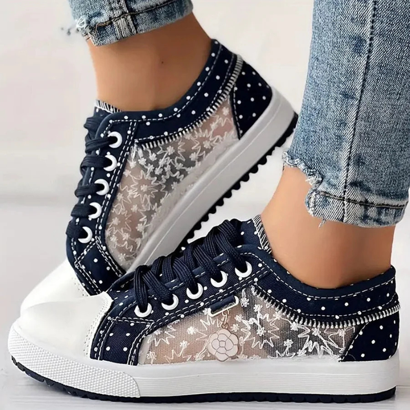 MODERNE EN ELEGANTE SNEAKERS VOOR VROUWEN