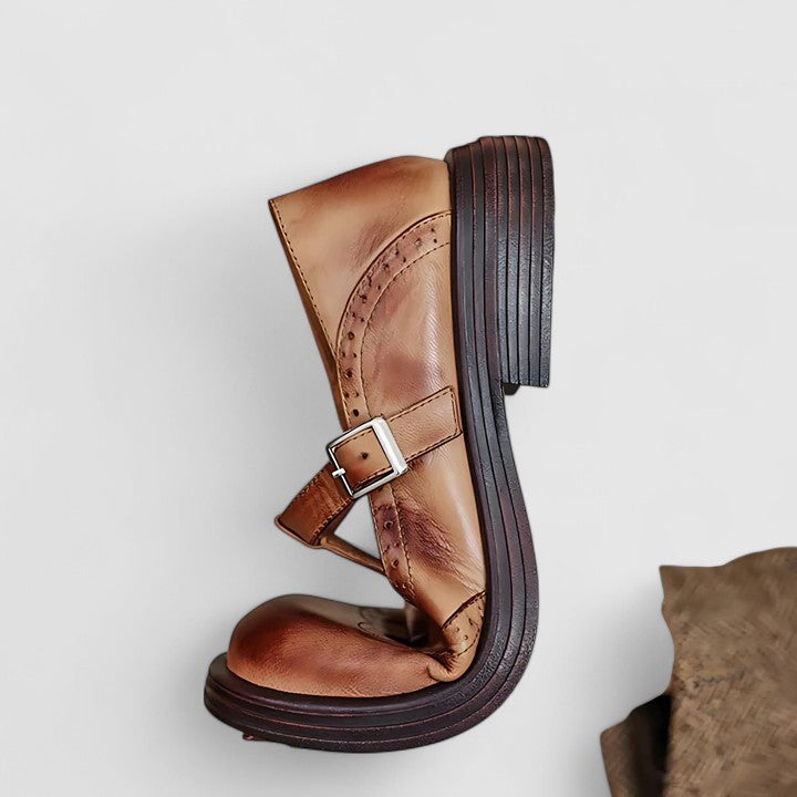 FORMELE SCHOENEN VOOR VROUWEN