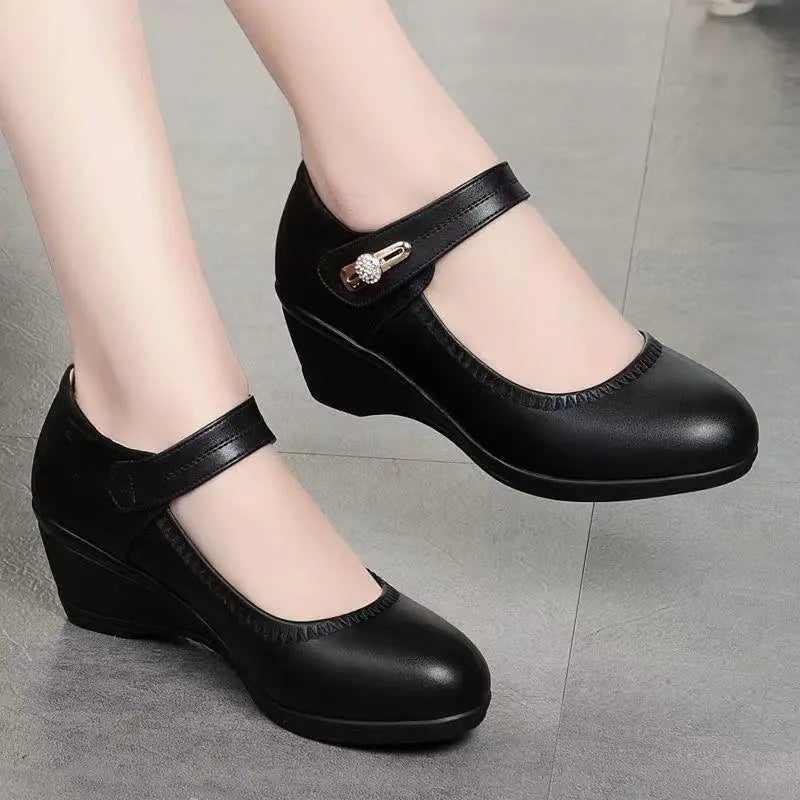STIJLE WEDGES VOOR VROUWEN